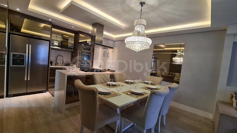 Rbk° Departamento 3 D, 50m del mar, con pileta.
