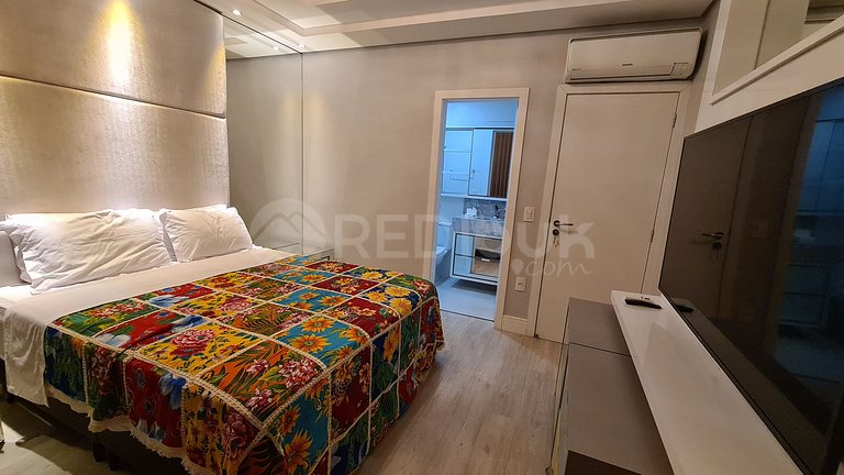 Rbk° Departamento 3 D, 50m del mar, con pileta.