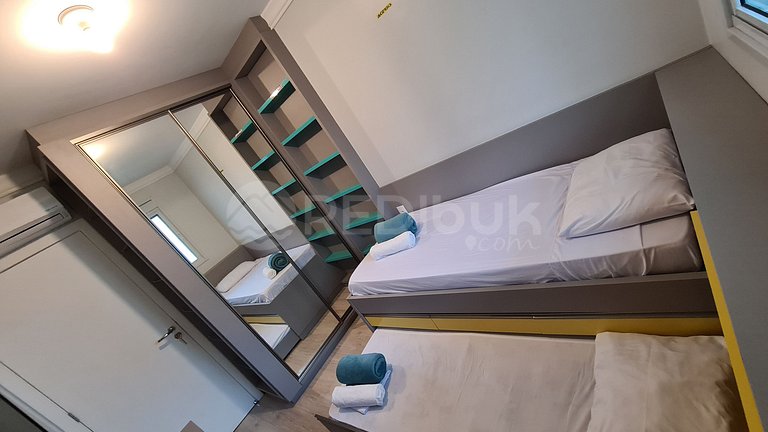 Rbk° Departamento 3 D, 50m del mar, con pileta.