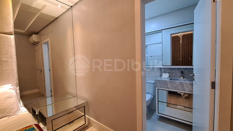 Rbk° Departamento 3 D, 50m del mar, con pileta.