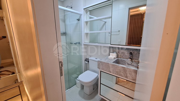 Rbk° Departamento 3 D, 50m del mar, con pileta.