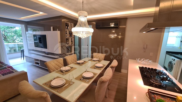 Rbk° Departamento 3 D, 50m del mar, con pileta.