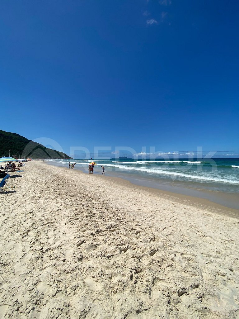 Apartamento para 6 pessoas a 2 quadras do mar