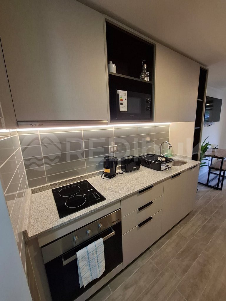 Studio nuevo y funcional próximo al Club Hípico