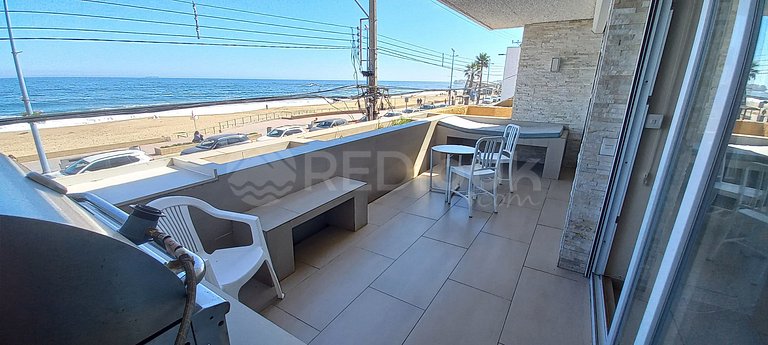 Hermoso depto frente a la playa
