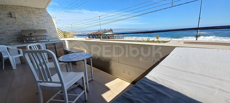 Rbkº Hermoso depto familiar frente a la playa