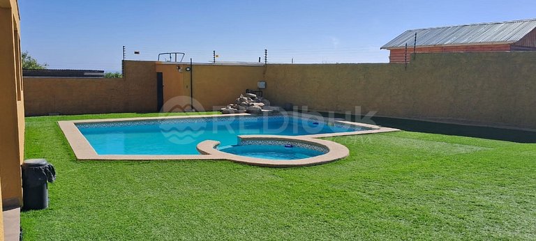 Rbk° Casa nueva con gran piscina y vista al mar