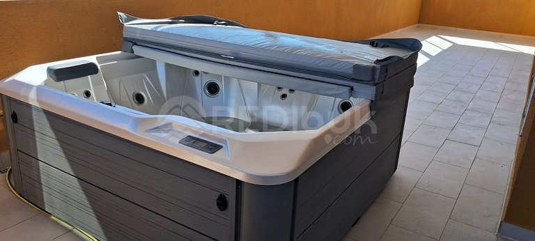 Rbk° New house with pool, sea view, and A/C