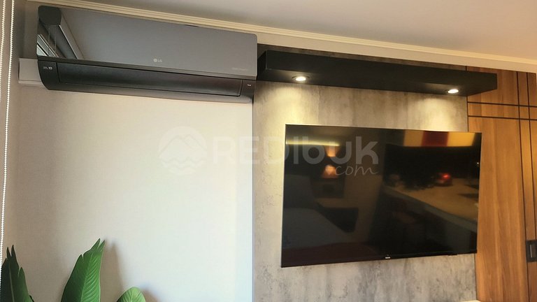 Rbk° Nuevo estudio con aire acondicionado en Stgo.