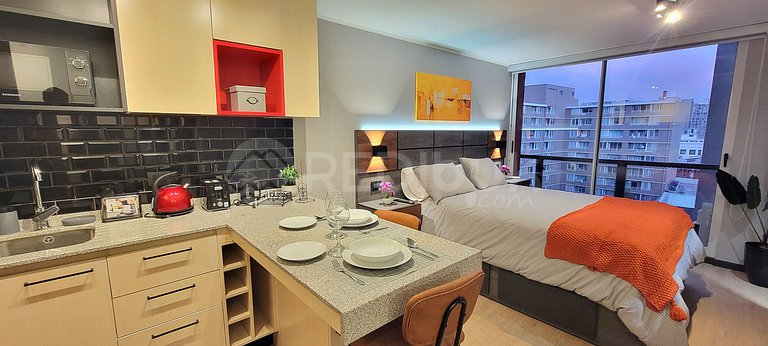 Rbk° Nuevo estudio con aire acondicionado en Stgo.