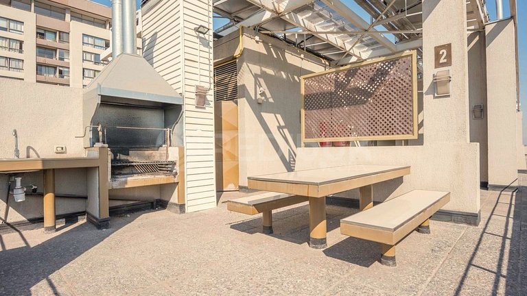 Rbk° Depto remodelado a pasos del metro moneda