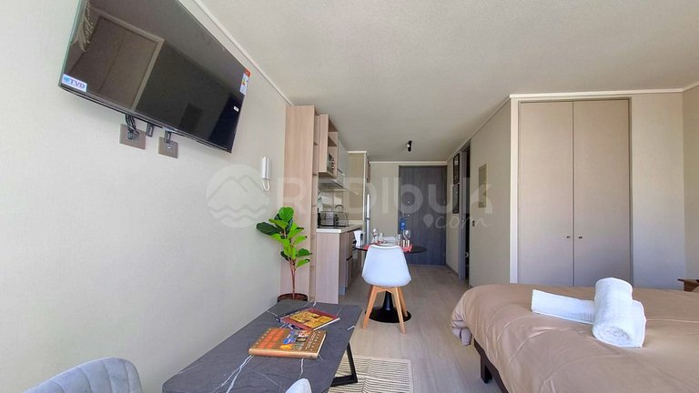 Rbk° New apartment 2025 steps from the metro