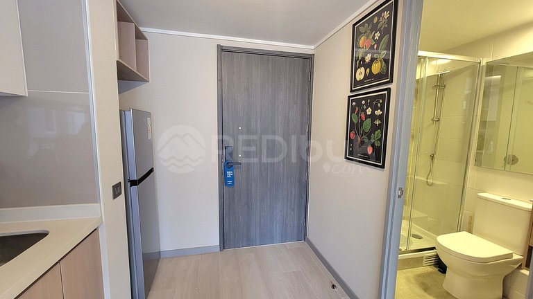 Rbk° New apartment 2025 steps from the metro