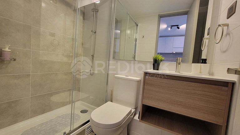 Rbk° New apartment 2025 steps from the metro