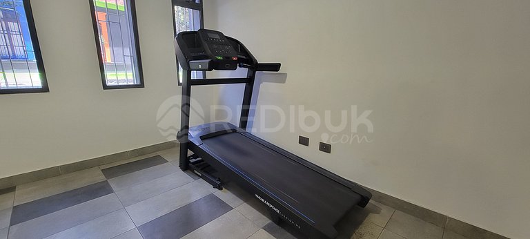 Rbk° New apartment 2025 steps from the metro