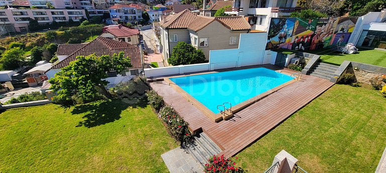 Incredible house for 15 people in front of the sea