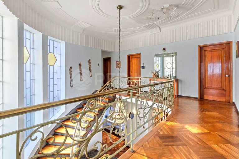 Incredible house for 15 people in front of the sea