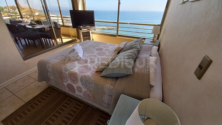 Rbkº Maravilloso depto con vista al Club de Yates