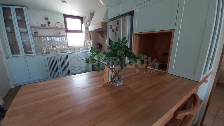 Rbkº Maravilloso depto con vista al Club de Yates