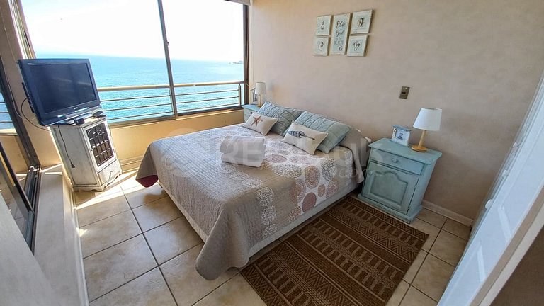 Rbkº Maravilloso depto con vista al Club de Yates