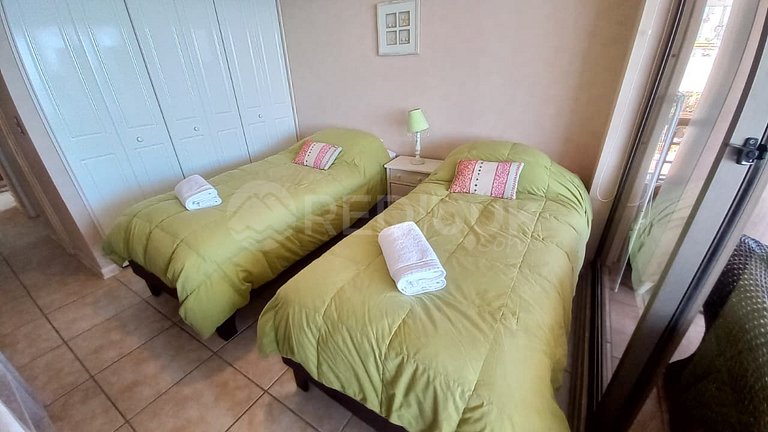 Rbkº Maravilloso depto con vista al Club de Yates