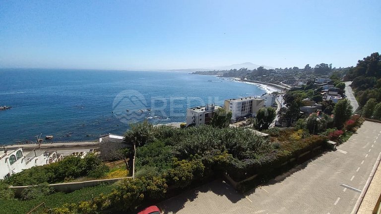 Rbkº Maravilloso depto con vista al Club de Yates