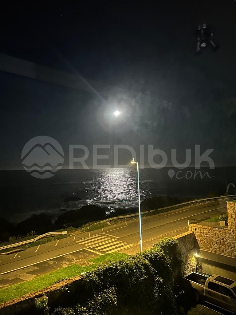 Increíble vista al mar, departamento alto Estándar