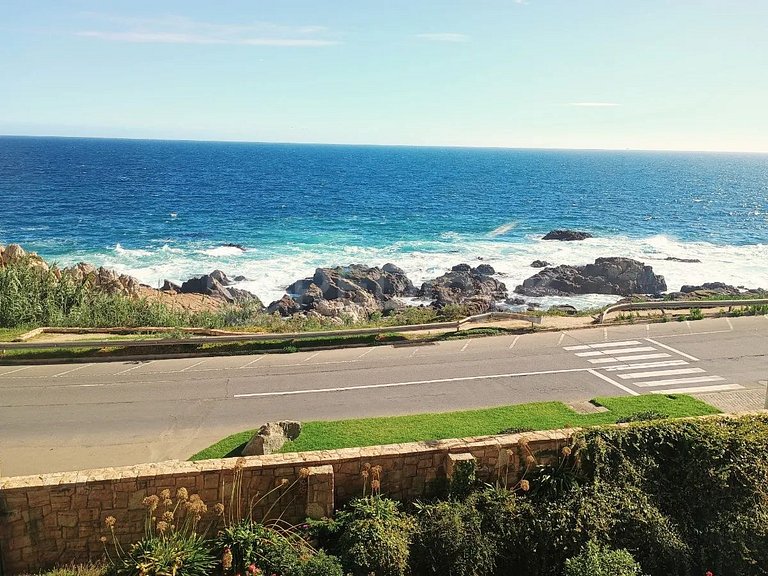 Increíble vista al mar, departamento alto Estándar