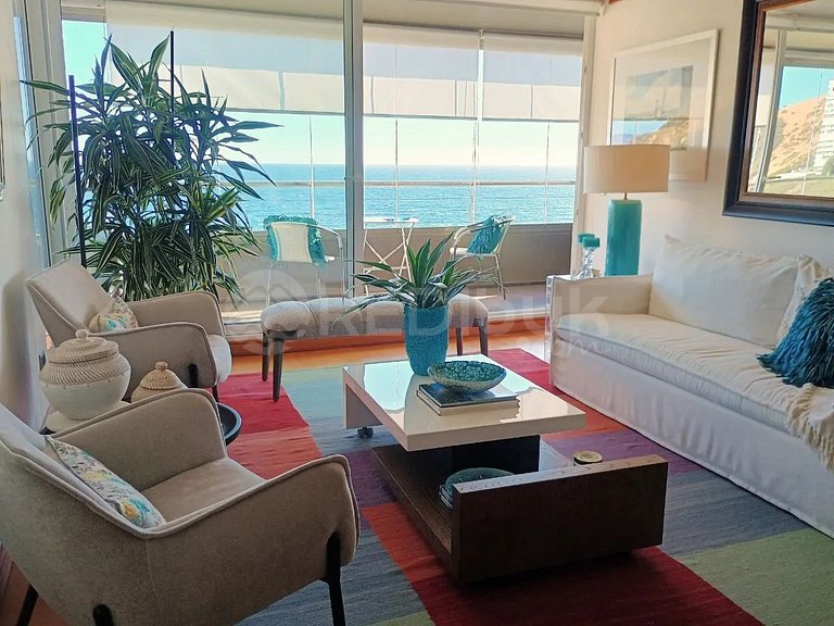Increíble vista al mar, departamento alto Estándar