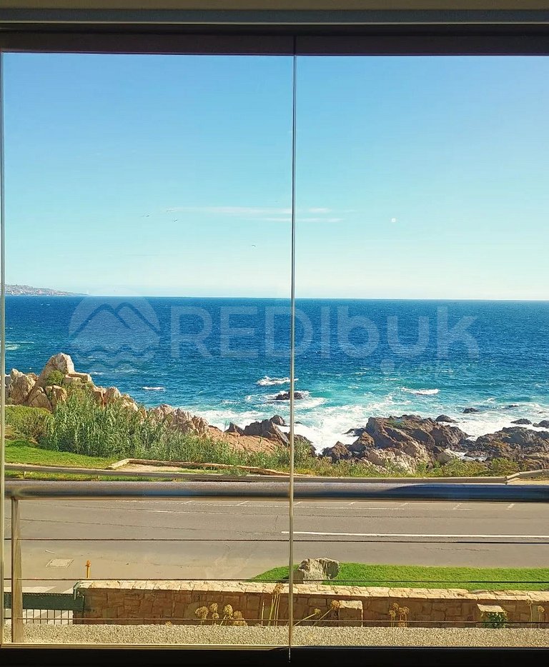 Increíble vista al mar, departamento alto Estándar