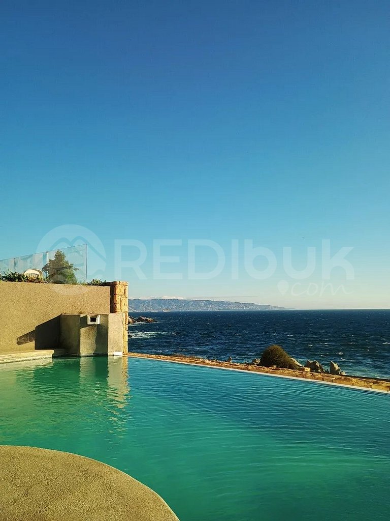 Increíble vista al mar, departamento alto Estándar