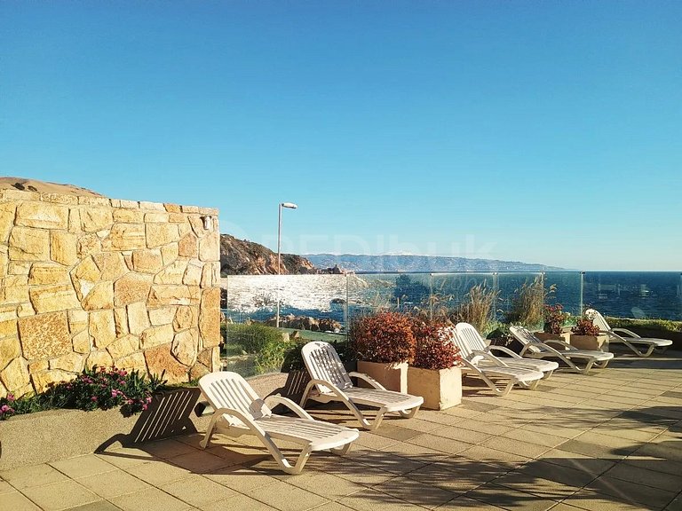 Increíble vista al mar, departamento alto Estándar