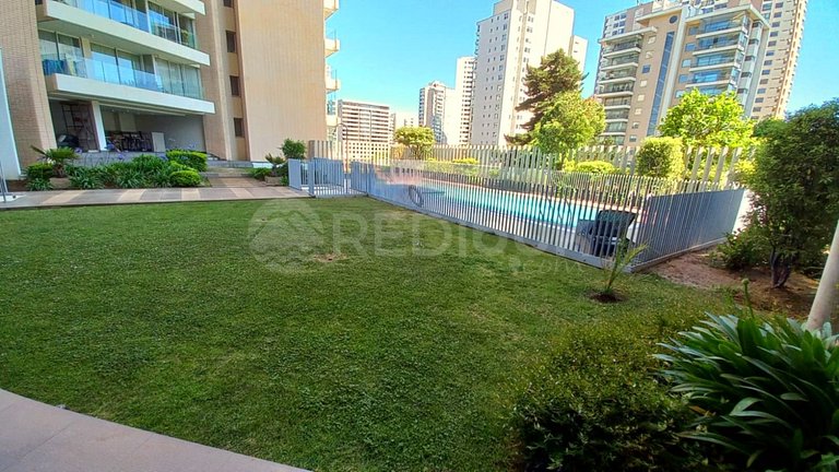 Cómodo depto con piscina temperada