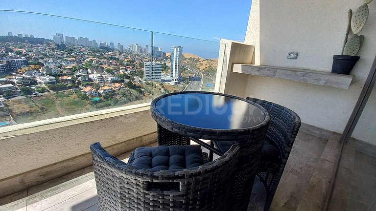 Nuevo y Moderno Departamento con Vista Despejada en Concón