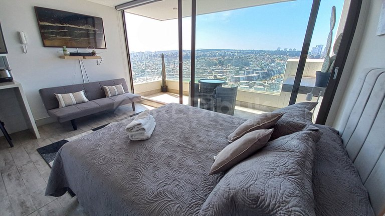 Nuevo y Moderno Departamento con Vista Despejada en Concón