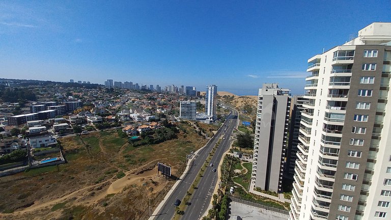 Nuevo y Moderno Departamento con Vista Despejada en Concón