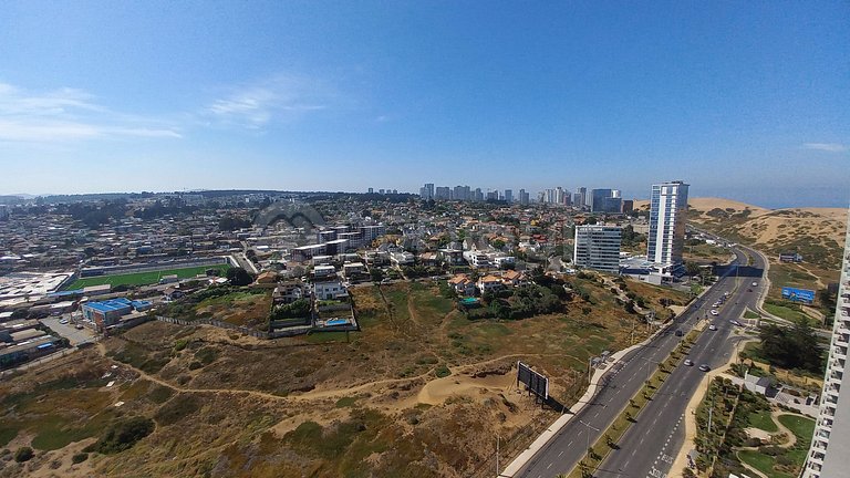 Nuevo y Moderno Departamento con Vista Despejada en Concón