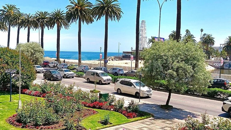 Rbk° Depto. con gran vista y ubicación