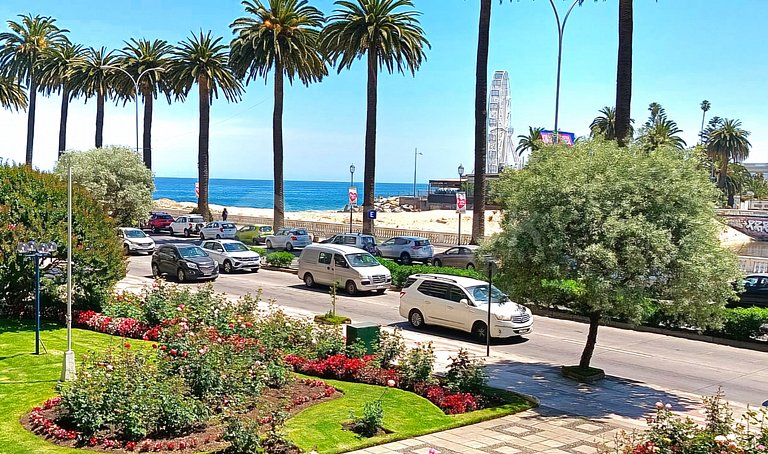 Rbk° Depto. con gran vista y ubicación