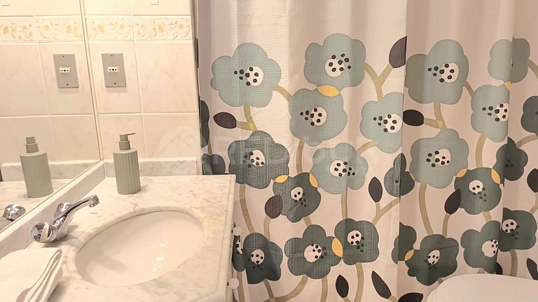 Rbk° Depto. con gran vista y ubicación