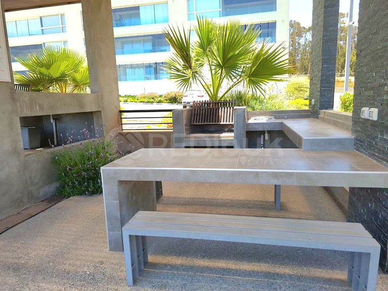 Nuevo departamento con 3 piscinas y acceso a playa