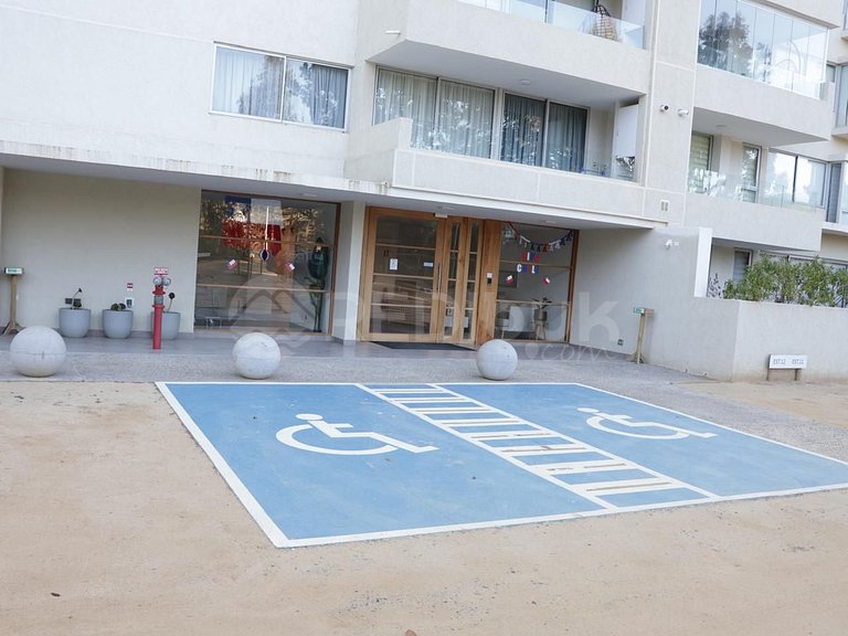 Rbk° Depto condomio con excelentes instalaciones