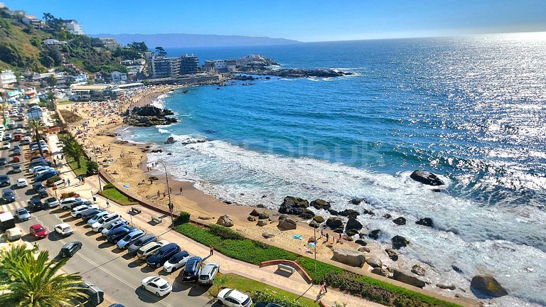 Rbk° Gran depto en Cochoa frente a la playa