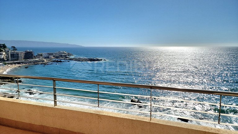 Rbk° Gran depto en Cochoa frente a la playa