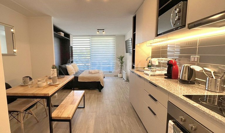 Incredible studio steps from the Movistar Arena