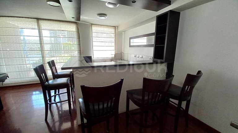 Rbk° Estudio al lado del Terminal de Buses