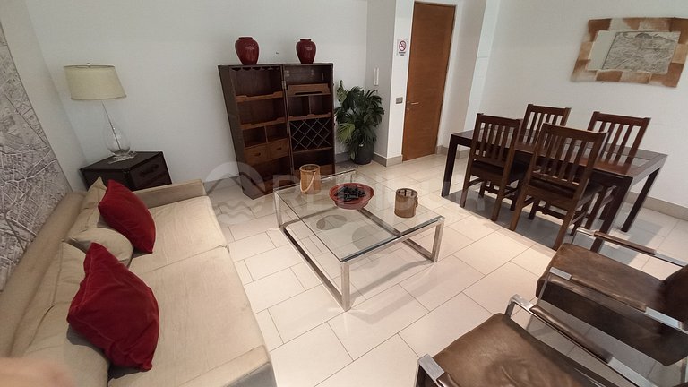 Rbk° Cómodo depto a pasos del terminal de buses