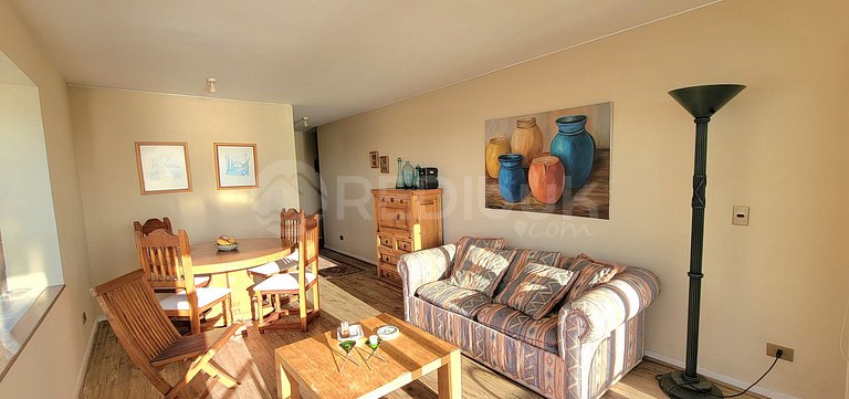 Rbk° Gran depto en Cochoa frente a la playa