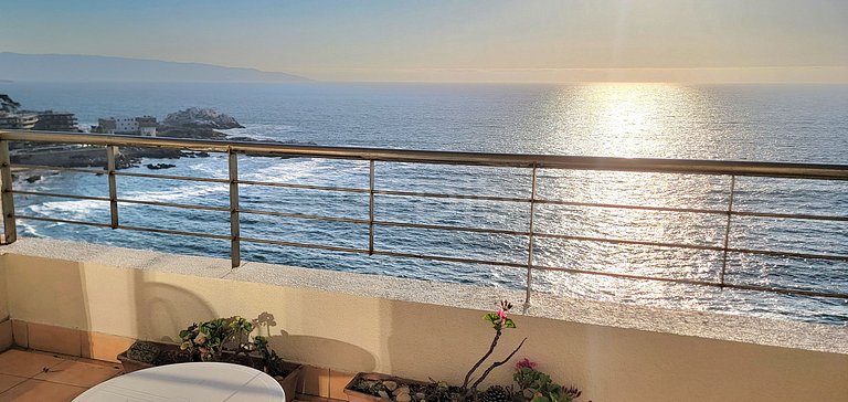 Rbk° Gran depto en Cochoa frente a la playa