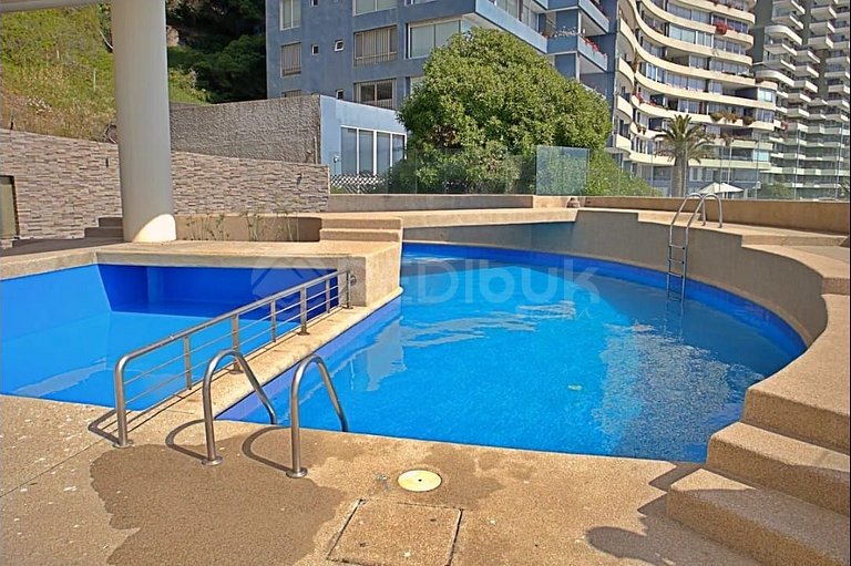 Rbk° Gran depto en Cochoa frente a la playa